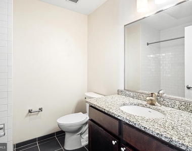 523 N Broad Street - Photo Thumbnail 4