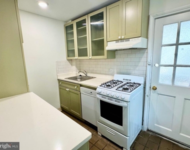 2148 Green Street - Photo Thumbnail 31