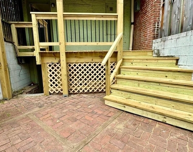 2148 Green Street - Photo Thumbnail 2