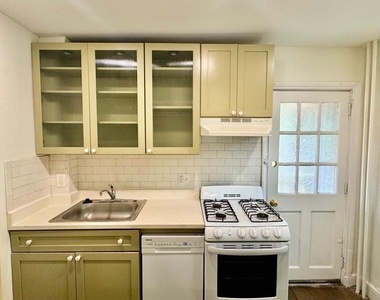 2148 Green Street - Photo Thumbnail 21