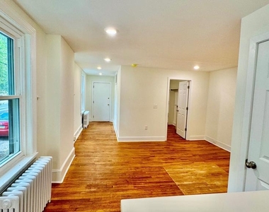 2148 Green Street - Photo Thumbnail 16