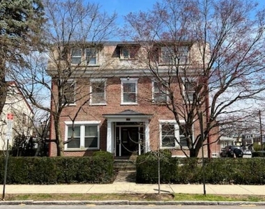537 S Walnut Street - Photo Thumbnail 24