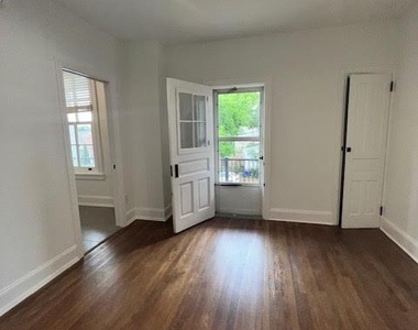 537 S Walnut Street - Photo Thumbnail 21