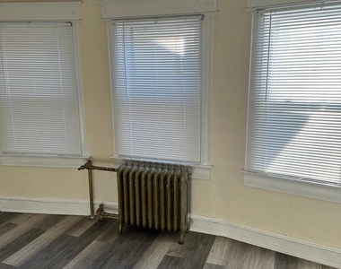 23 S Dean Avenue - Photo Thumbnail 22