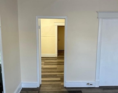 23 S Dean Avenue - Photo Thumbnail 27
