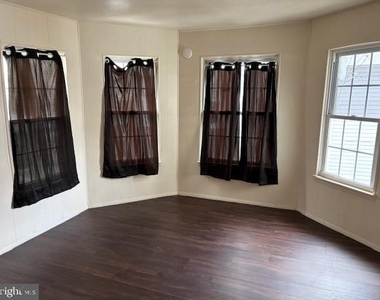 112 W Main Street - Photo Thumbnail 4