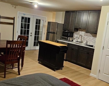 13107 Hugo Place - Photo Thumbnail 16
