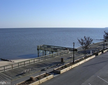 9000 Bay Avenue - Photo Thumbnail 4