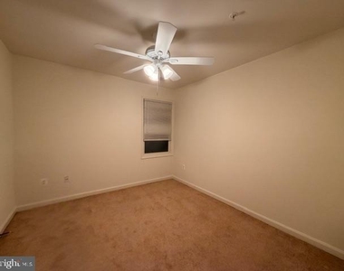 9000 Bay Avenue - Photo Thumbnail 11