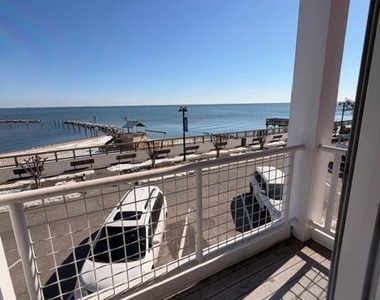 9000 Bay Avenue - Photo Thumbnail 3