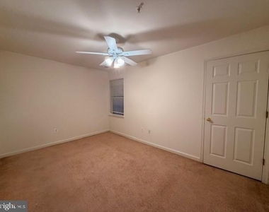 9000 Bay Avenue - Photo Thumbnail 14