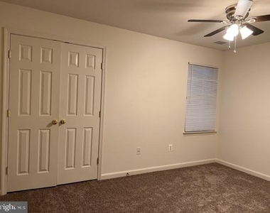 9000 Bay Avenue - Photo Thumbnail 19