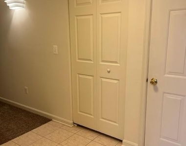 9000 Bay Avenue - Photo Thumbnail 13