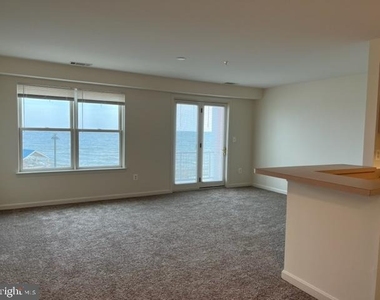9000 Bay Avenue - Photo Thumbnail 5