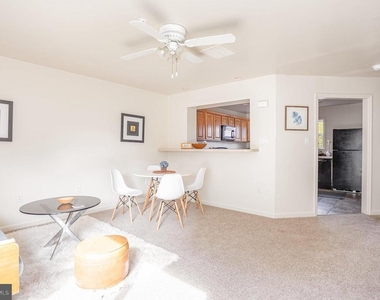 5235 Crowson Avenue - Photo Thumbnail 8