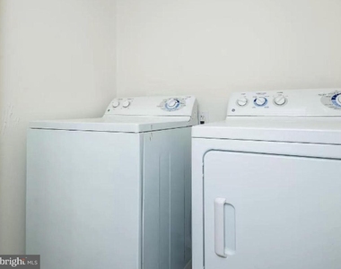5235 Crowson Avenue - Photo Thumbnail 18
