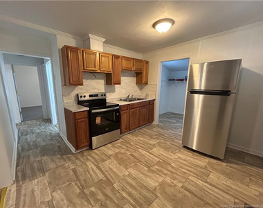 503 E Sixth Avenue - Photo Thumbnail 3