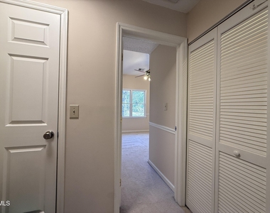 1456 Barton Place Drive - Photo Thumbnail 31