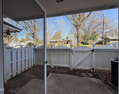 1456 Barton Place Drive - Photo Thumbnail 20