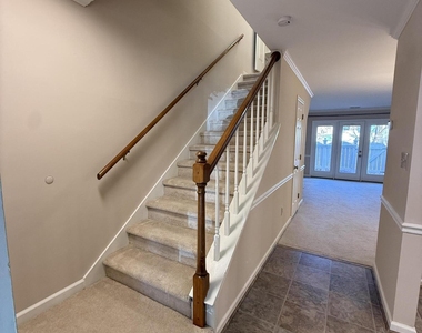 1456 Barton Place Drive - Photo Thumbnail 6