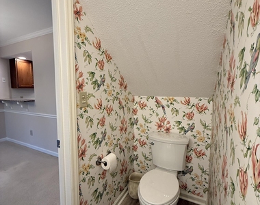 1456 Barton Place Drive - Photo Thumbnail 25