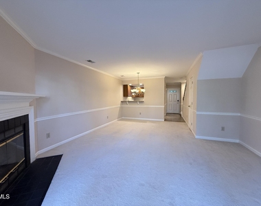 1456 Barton Place Drive - Photo Thumbnail 19