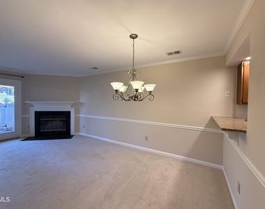1456 Barton Place Drive - Photo Thumbnail 13