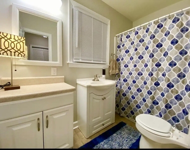 2801 Wade Avenue - Photo Thumbnail 16