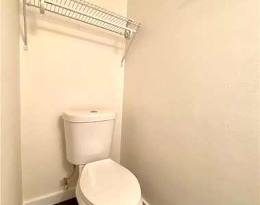 9535 Quail Village Ln - Photo Thumbnail 13