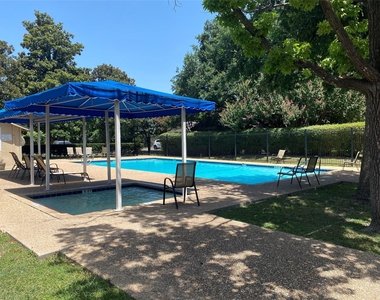 9535 Quail Village Ln - Photo Thumbnail 26