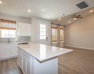 8301 Leroi Dr - Photo Thumbnail 8