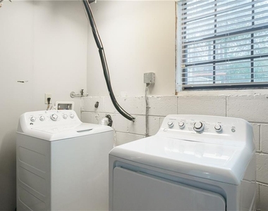942 Cadencia Way Sw - Photo Thumbnail 39