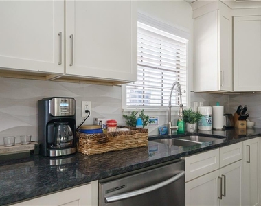942 Cadencia Way Sw - Photo Thumbnail 34