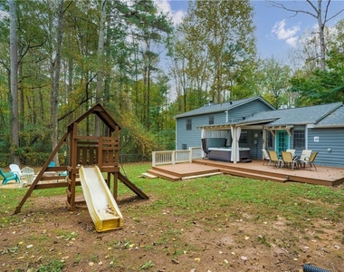 942 Cadencia Way Sw - Photo Thumbnail 12