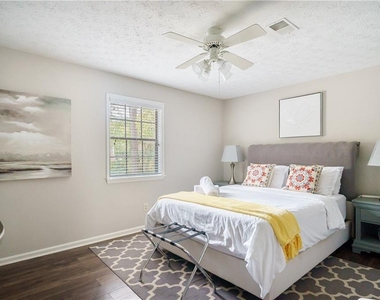 942 Cadencia Way Sw - Photo Thumbnail 25