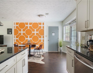 942 Cadencia Way Sw - Photo Thumbnail 31