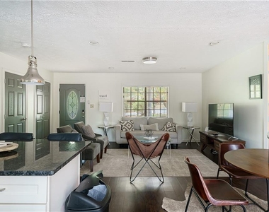 942 Cadencia Way Sw - Photo Thumbnail 4