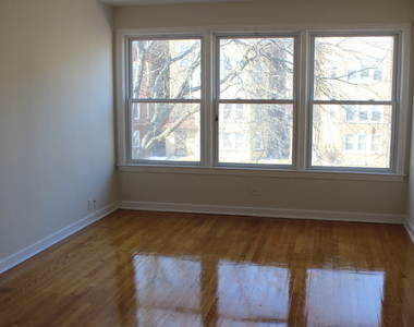 9119 La Crosse Avenue - Photo Thumbnail 1