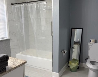 176 Racine Street Sw - Photo Thumbnail 8