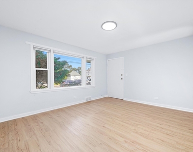 420 Prospect Boulevard - Photo Thumbnail 10
