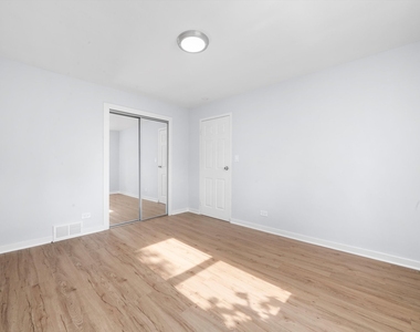420 Prospect Boulevard - Photo Thumbnail 12