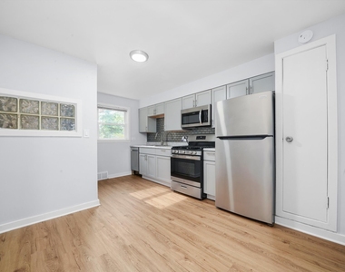 420 Prospect Boulevard - Photo Thumbnail 2