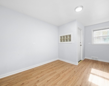 420 Prospect Boulevard - Photo Thumbnail 7