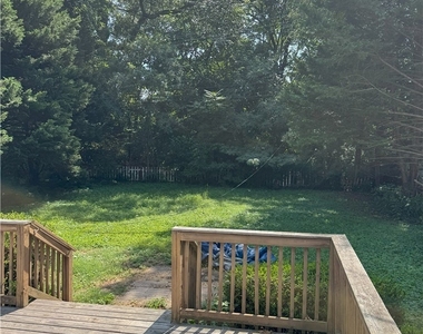 1807 Westhill Road - Photo Thumbnail 9