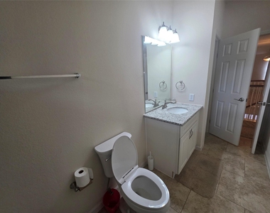 2715 Riverhollow Lane - Photo Thumbnail 41