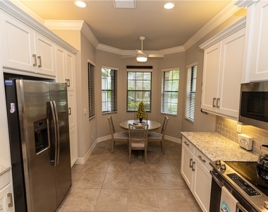 11593 Lakewood Preserve Place - Photo Thumbnail 4