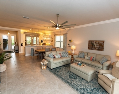 11593 Lakewood Preserve Place - Photo Thumbnail 7
