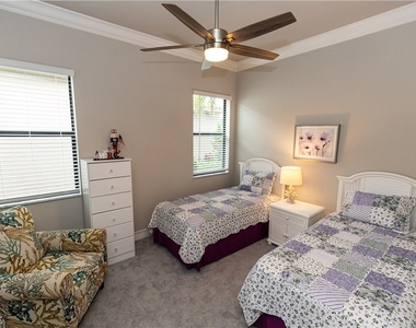 11593 Lakewood Preserve Place - Photo Thumbnail 14