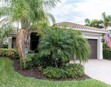 11593 Lakewood Preserve Place - Photo Thumbnail 16