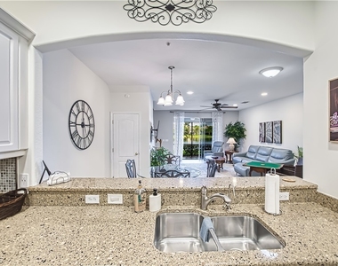 3111 Cottonwood Bend - Photo Thumbnail 6